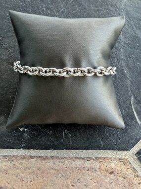 14kt. White Gold Rolo link bracelet 6.5” long